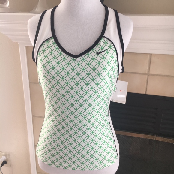 NWT Nike Workout Top Tank - Picture 1 of 3